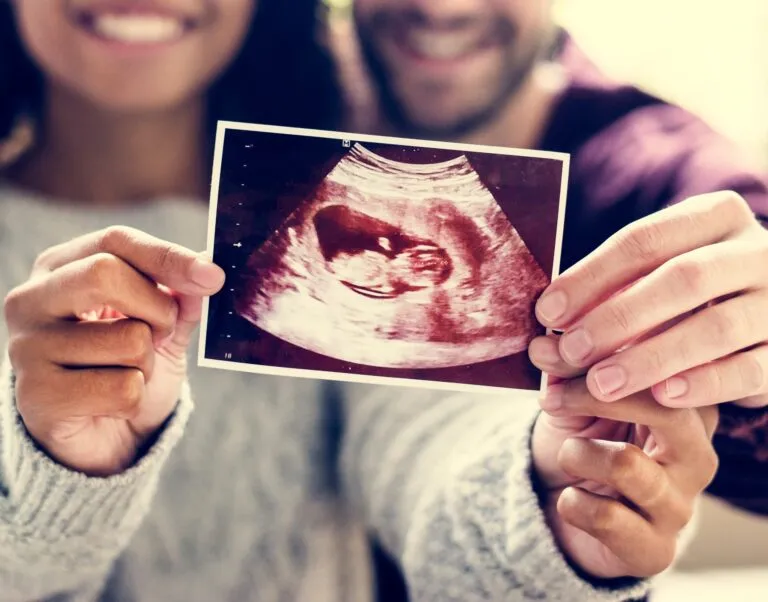 Cord Blood vs Cord Tissue: What's the difference and what's the right choice for you?
