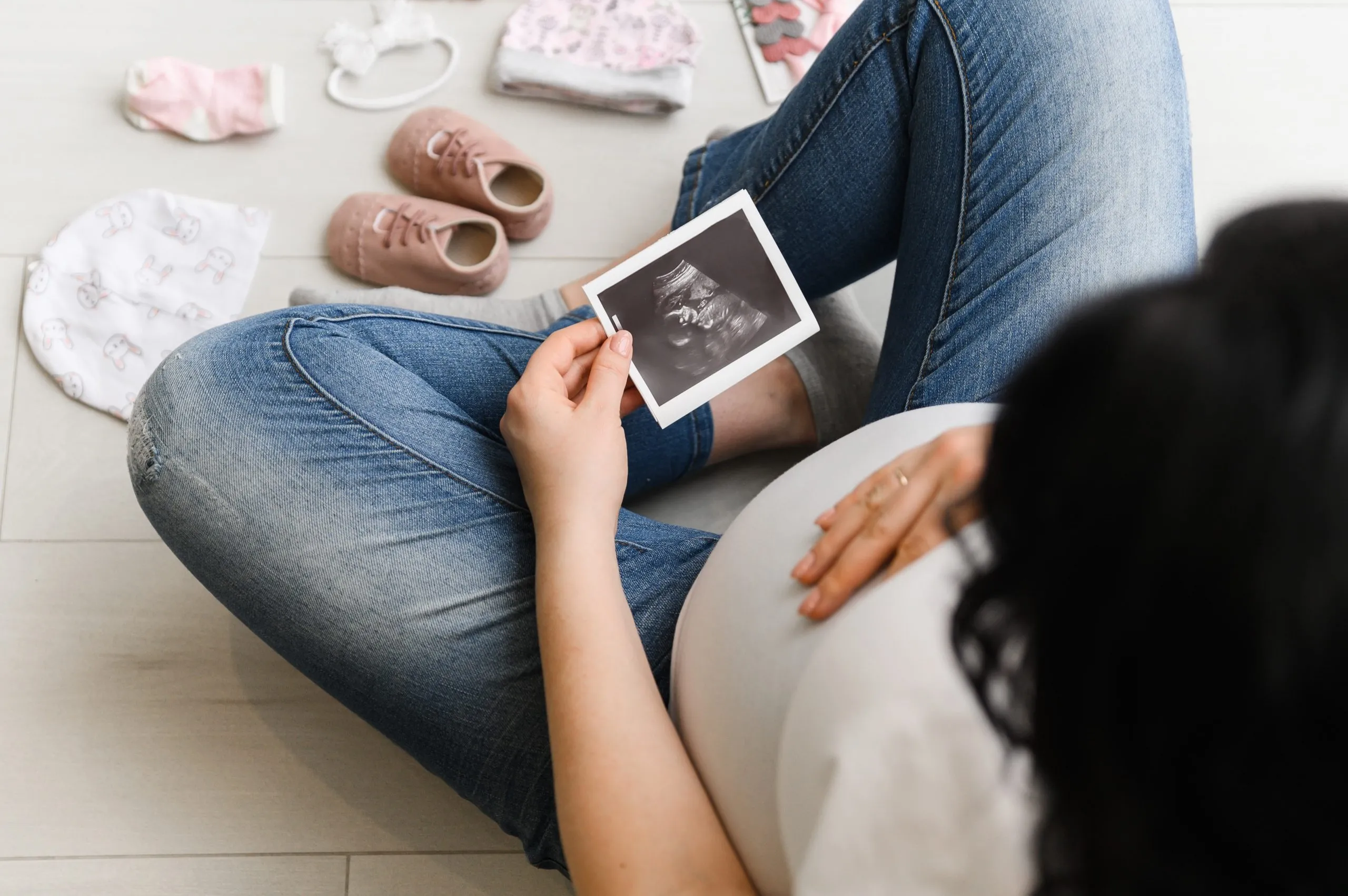 The Ultimate Guide to Creating a Birth Plan and Packing Your Hospital Bag