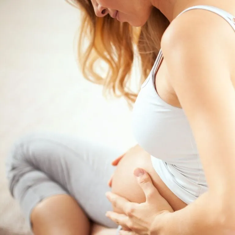 A Guide to the Most Common Pregnancy Conditions & Complications